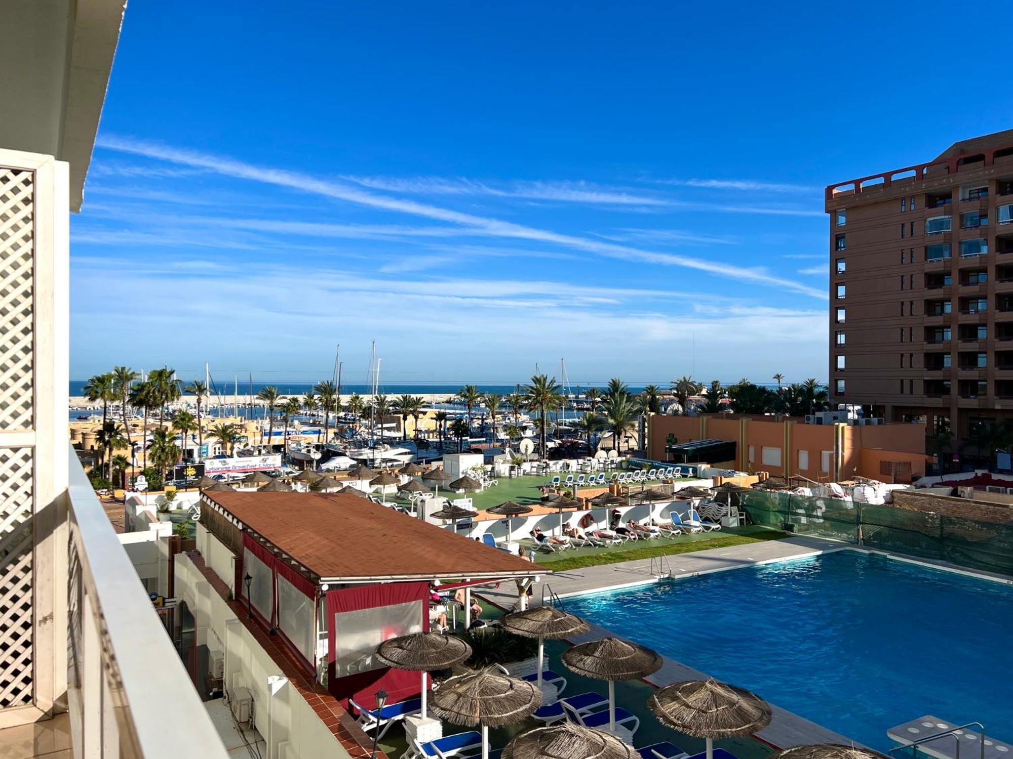 Pyr Beach And Pool Studio I Fuengirola Exterior photo